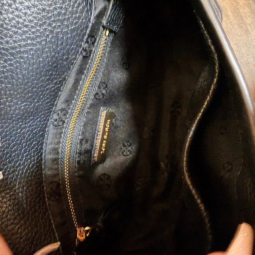 Tory Burch bag - Picture 3 of 8